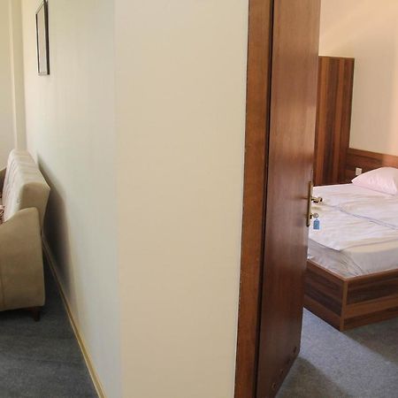 Mavi Dalga Beach Hotel バクー エクステリア 写真