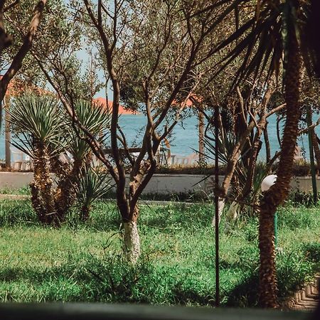 Mavi Dalga Beach Hotel バクー エクステリア 写真