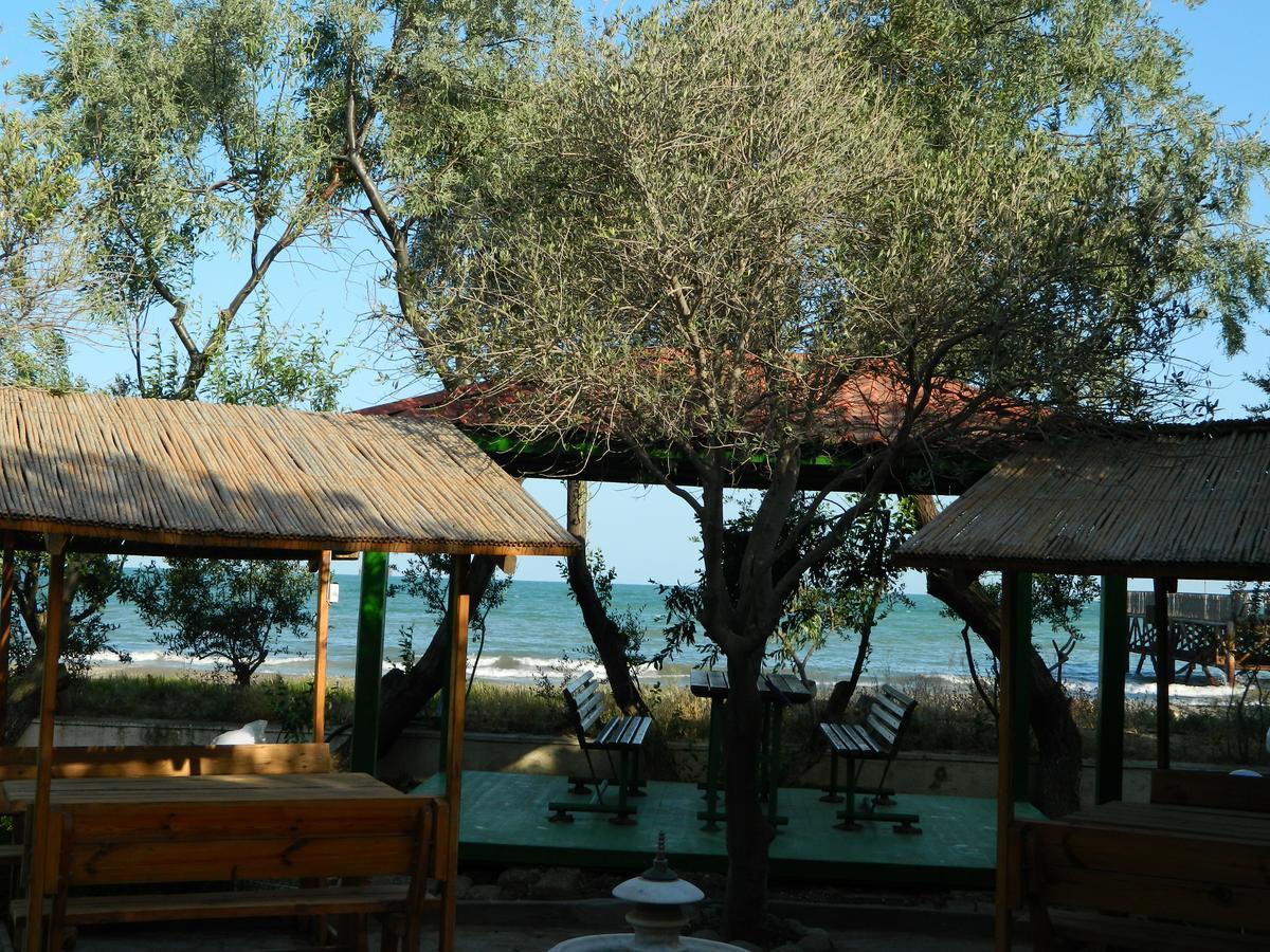 Mavi Dalga Beach Hotel バクー エクステリア 写真