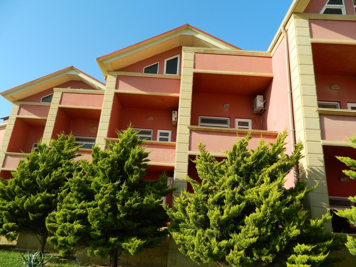 Mavi Dalga Beach Hotel バクー エクステリア 写真
