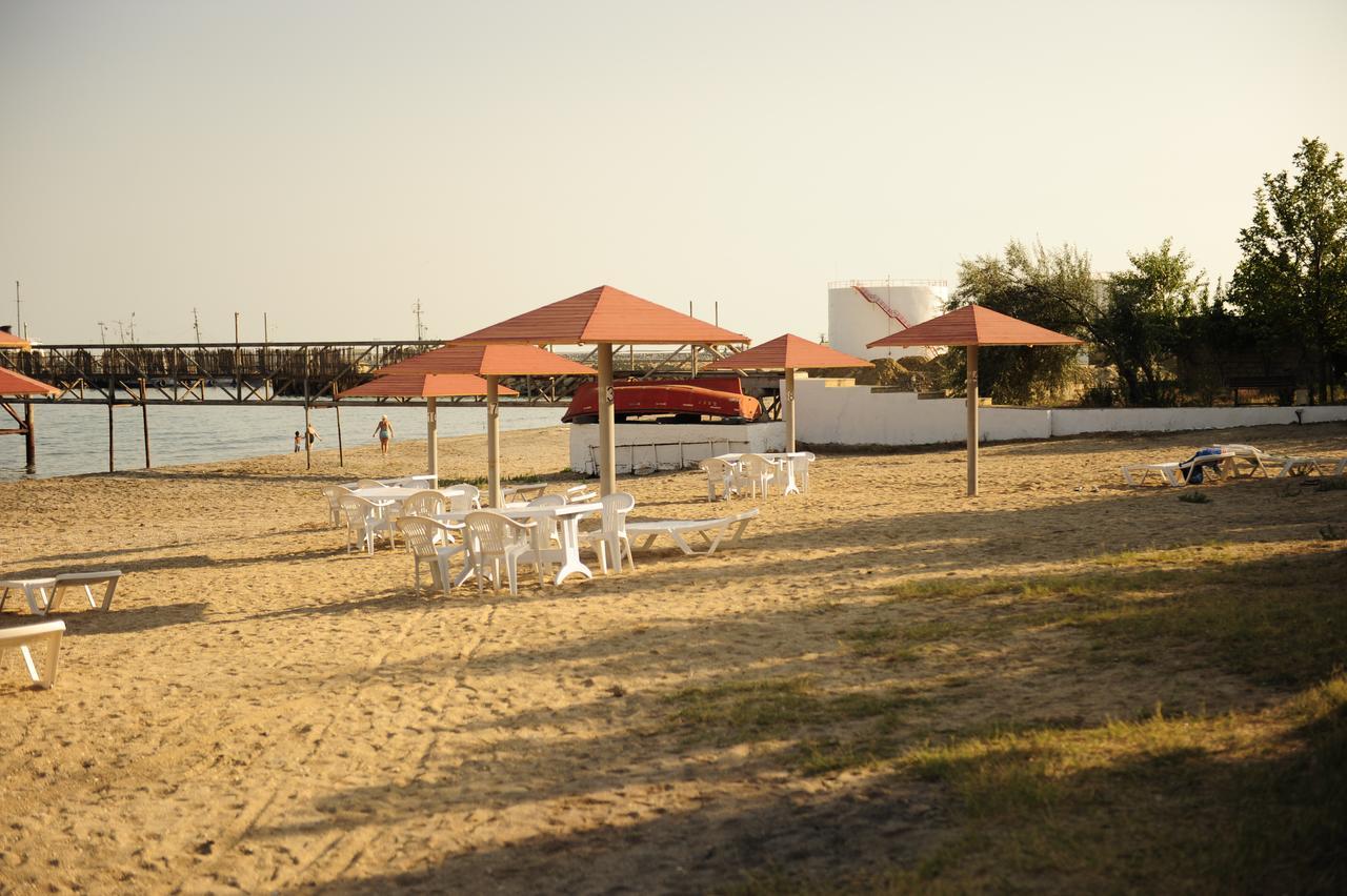 Mavi Dalga Beach Hotel バクー エクステリア 写真