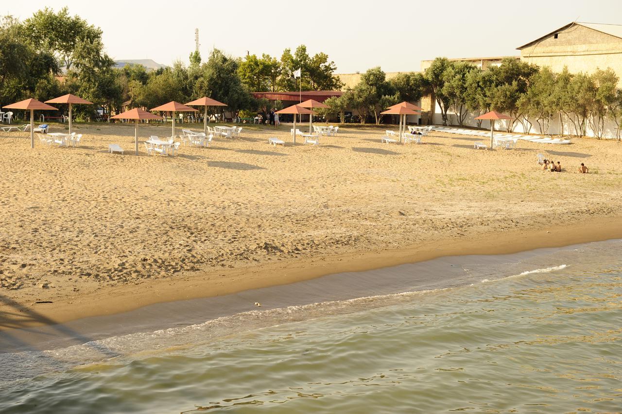 Mavi Dalga Beach Hotel バクー エクステリア 写真