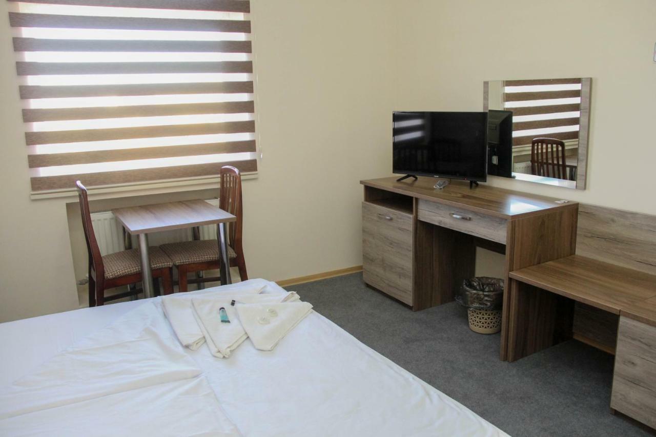 Mavi Dalga Beach Hotel バクー エクステリア 写真