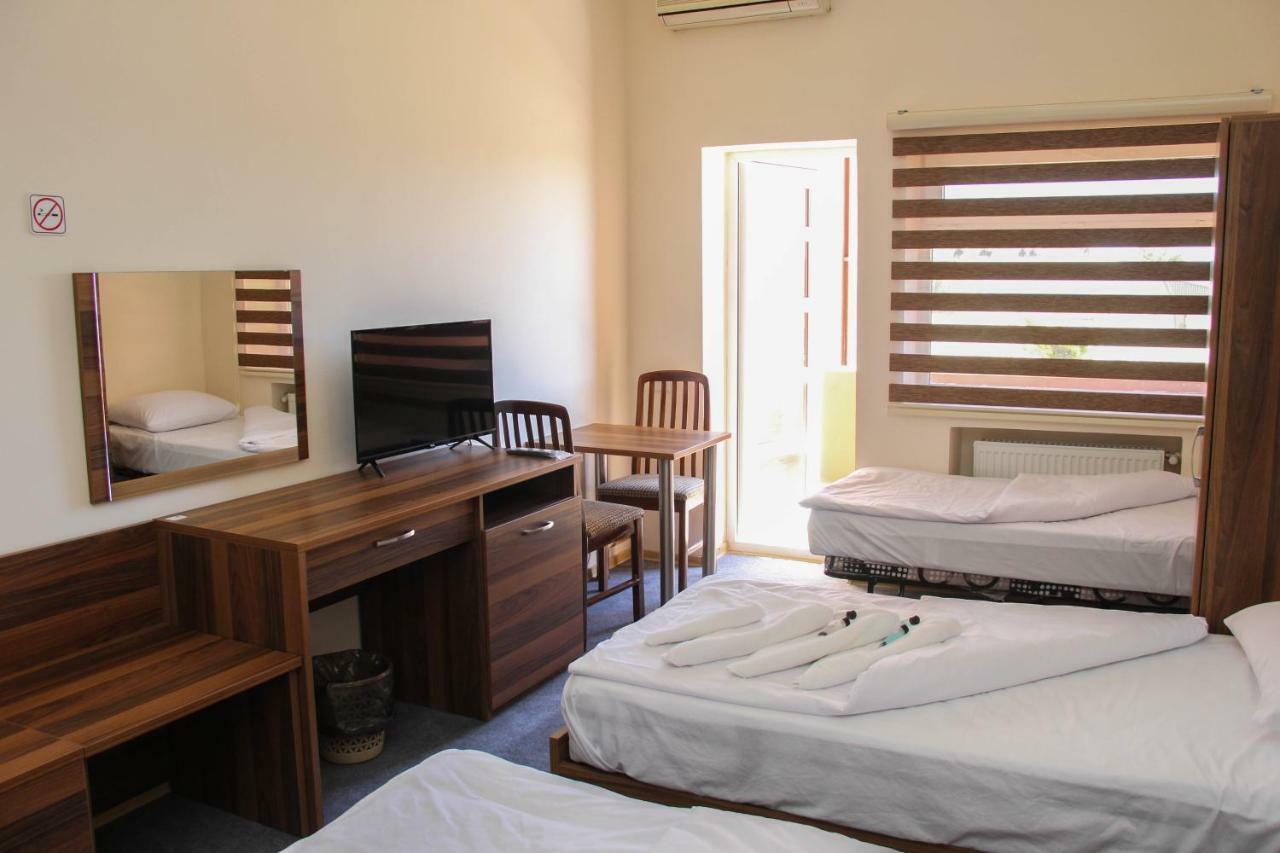 Mavi Dalga Beach Hotel バクー エクステリア 写真