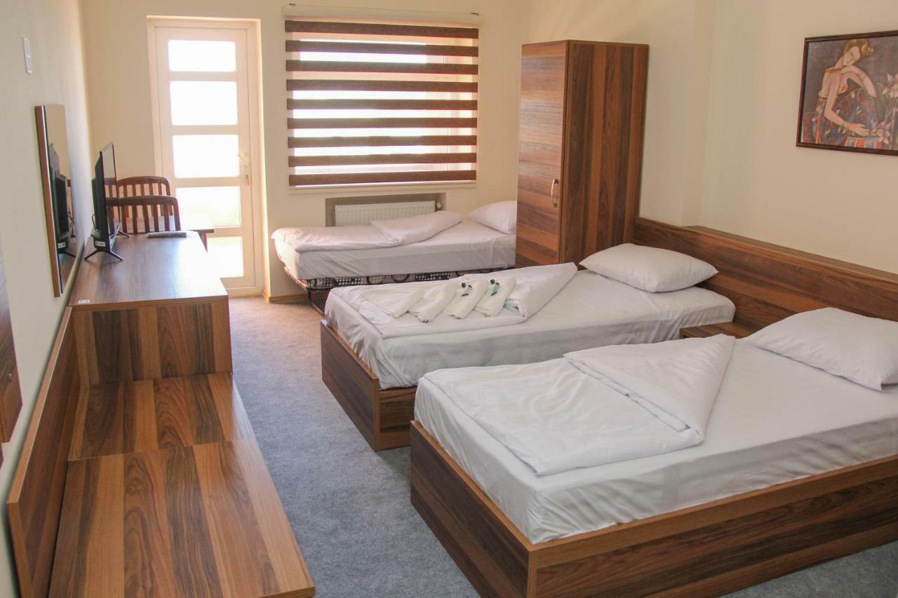 Mavi Dalga Beach Hotel バクー エクステリア 写真
