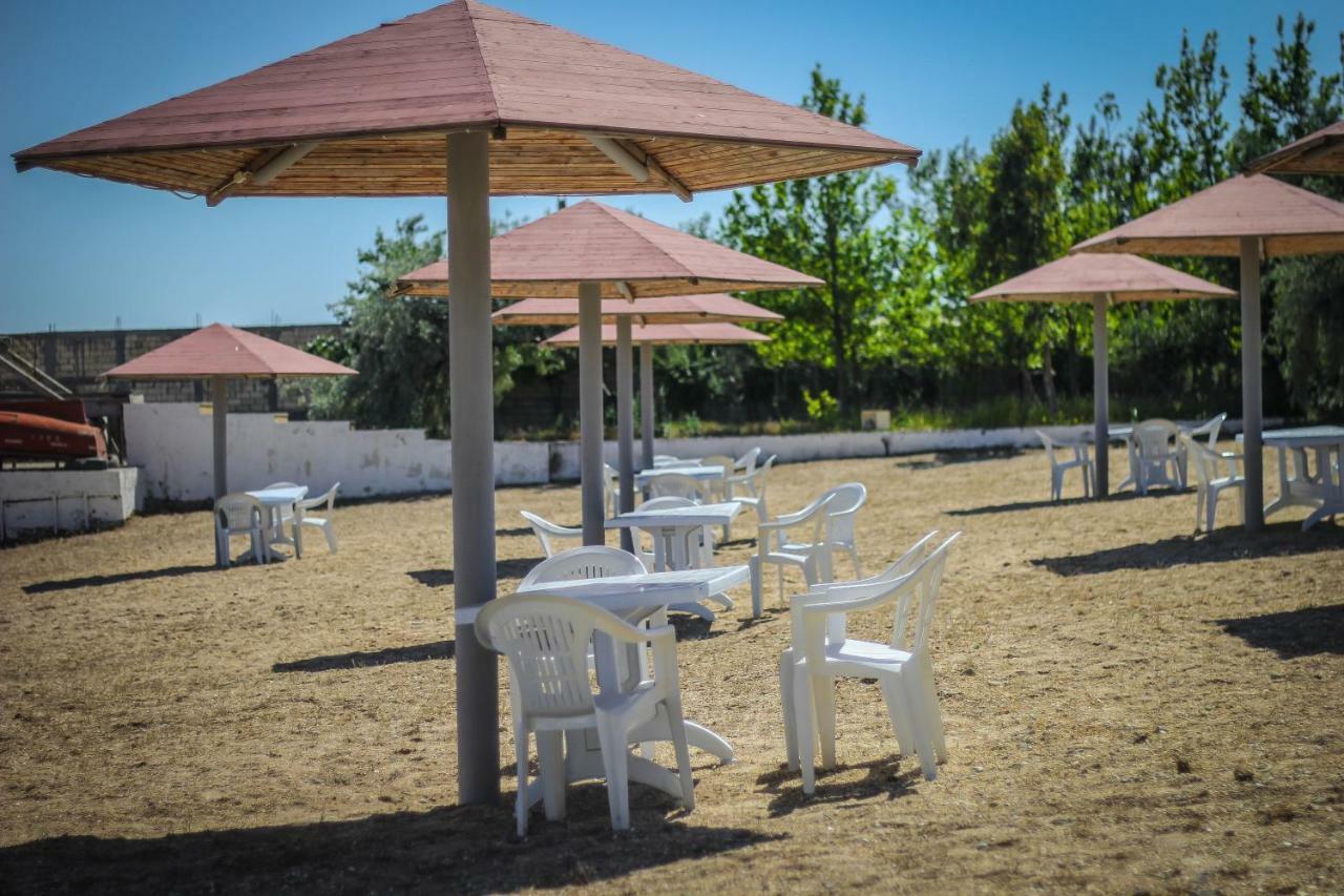 Mavi Dalga Beach Hotel バクー エクステリア 写真
