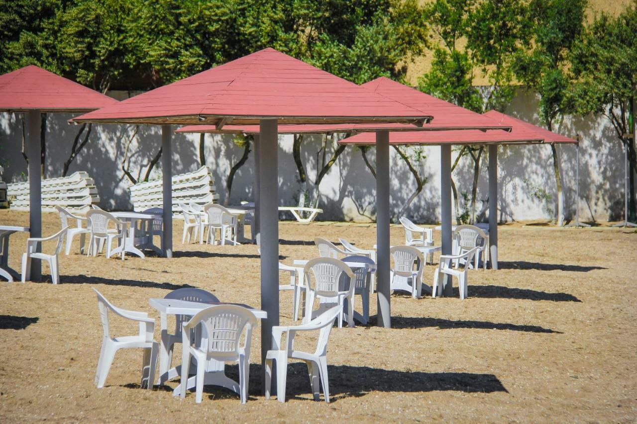 Mavi Dalga Beach Hotel バクー エクステリア 写真