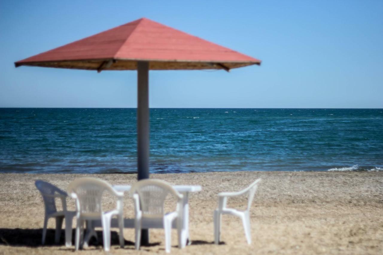 Mavi Dalga Beach Hotel バクー エクステリア 写真