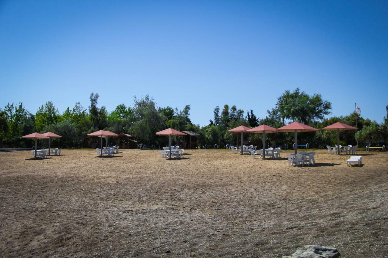 Mavi Dalga Beach Hotel バクー エクステリア 写真
