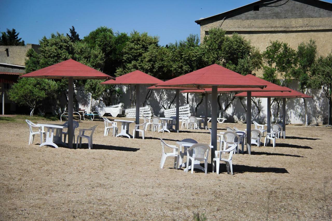 Mavi Dalga Beach Hotel バクー エクステリア 写真